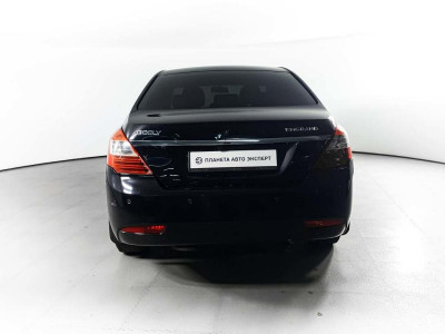Geely Emgrand EC7 1.8 CVT (126 л. с.)