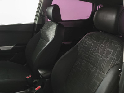 Kia Rio 1.6 6MT (123 л. с.)