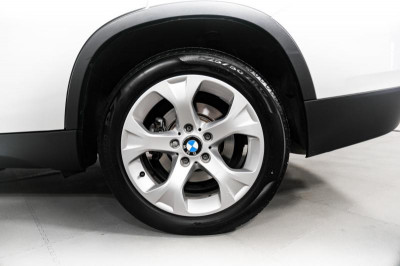 BMW X1 20i 2.0 AT (184 л.с.) 4WD