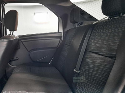 Renault Logan 1.6 MT (84 л. с.)