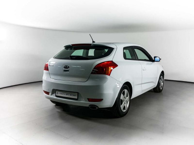 Kia Ceed 1.6 AT (122 л. с.)