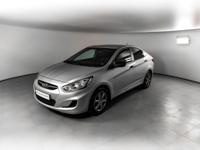 Hyundai Solaris 1.6 MT (123 л. с.)