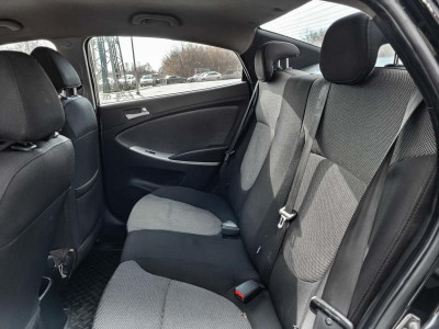 Hyundai Solaris 1.6 AT (123 л. с.)