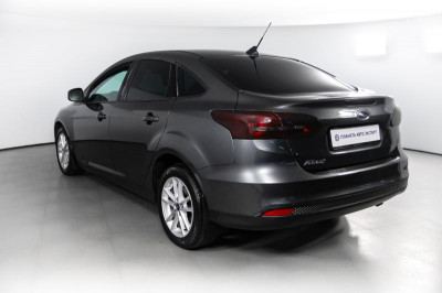 Ford Focus Седан 1.6 Ti-VCT PowerShift (105 л. с.) Sync Edition