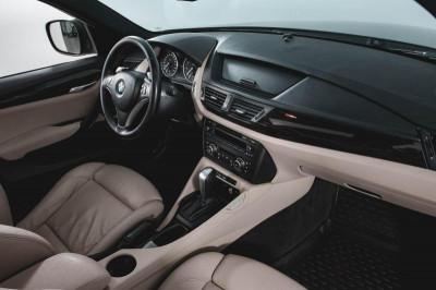 BMW X1 xDrive28i 6AT (258 л. с.)